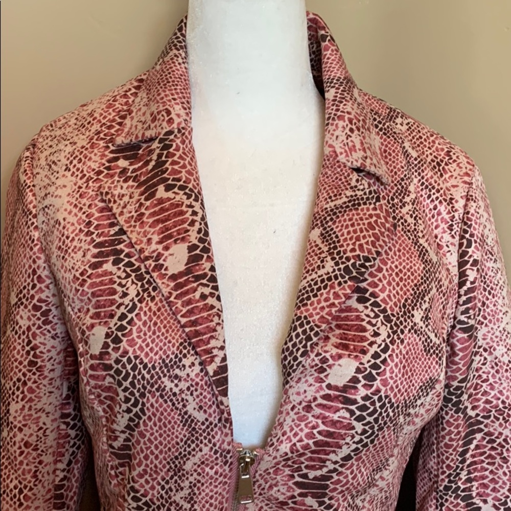 Python print peplum jacket Never worn - Picture 2 of 3